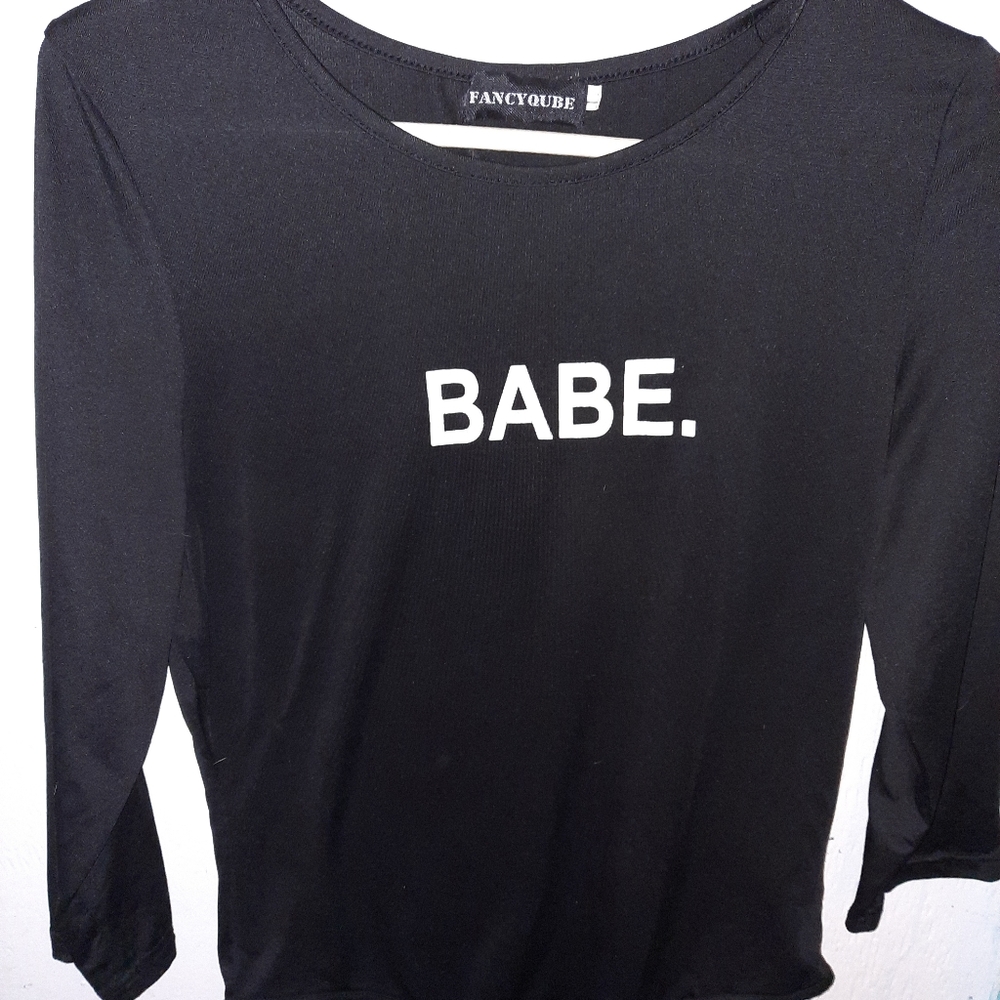 7 months pregnant and don't fit it anymore.